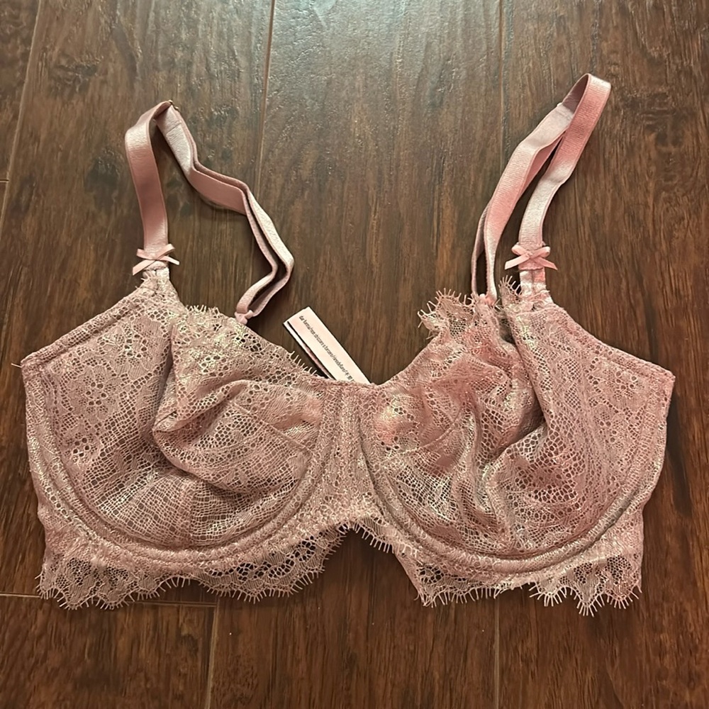 Victorias Secret Sexy Lace Bra